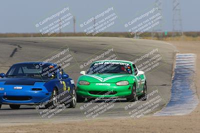 media/Oct-29-2022-CalClub SCCA (Sat) [[e05833b2e9]]/Race Group 3/Qualifying (Outside Grapevine)/